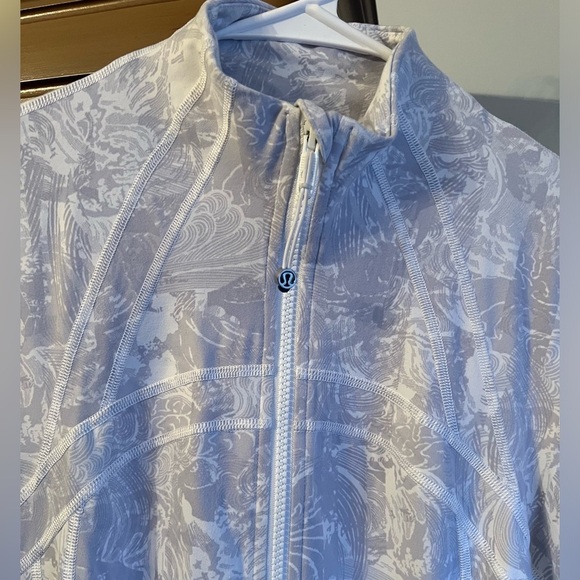 Lululemon Luon Define Jacket Eternal White Wave sz 10 - Picture 3 of 8